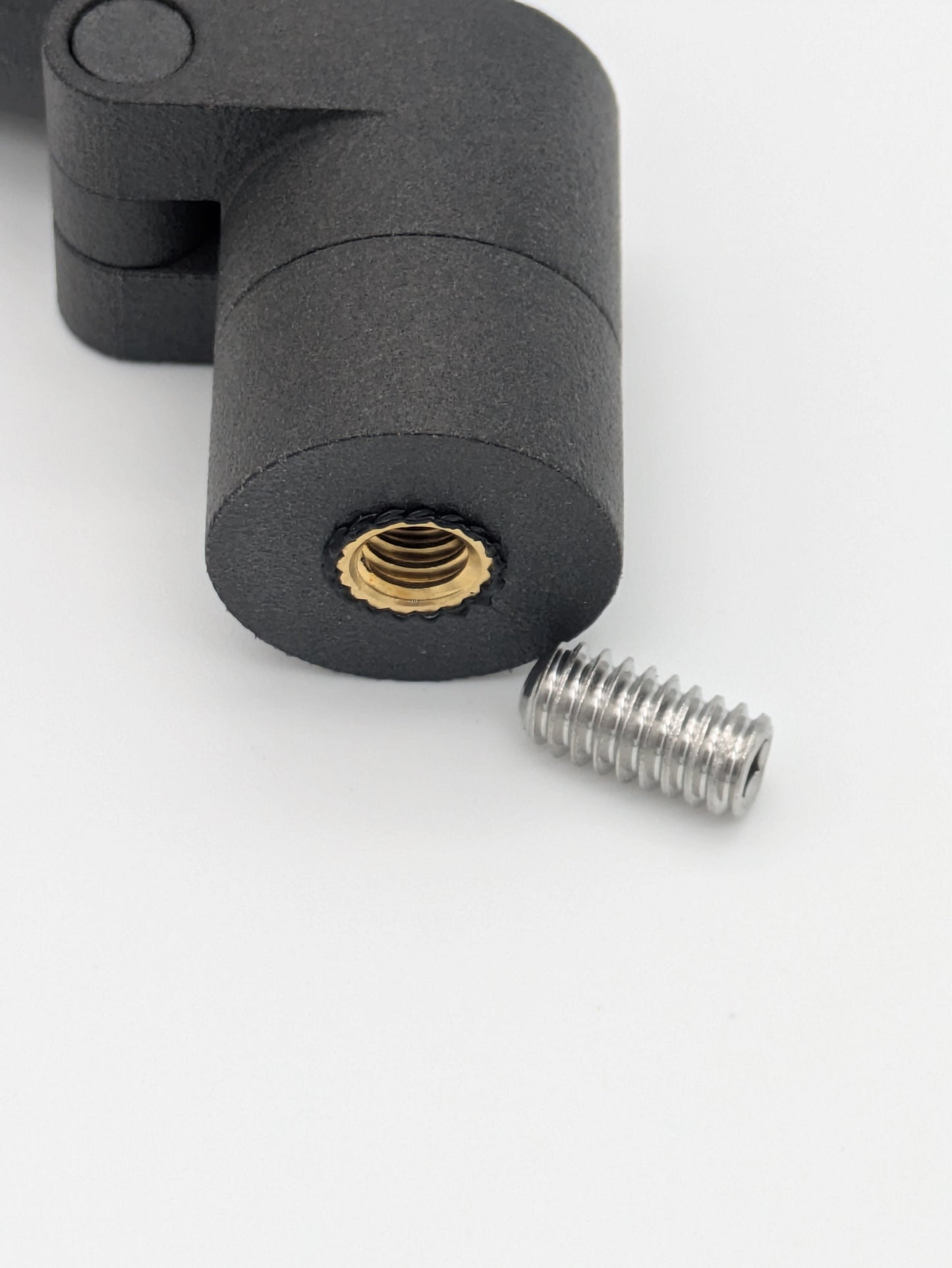 PARAFLIP Articulating Camera Hinge (135°)