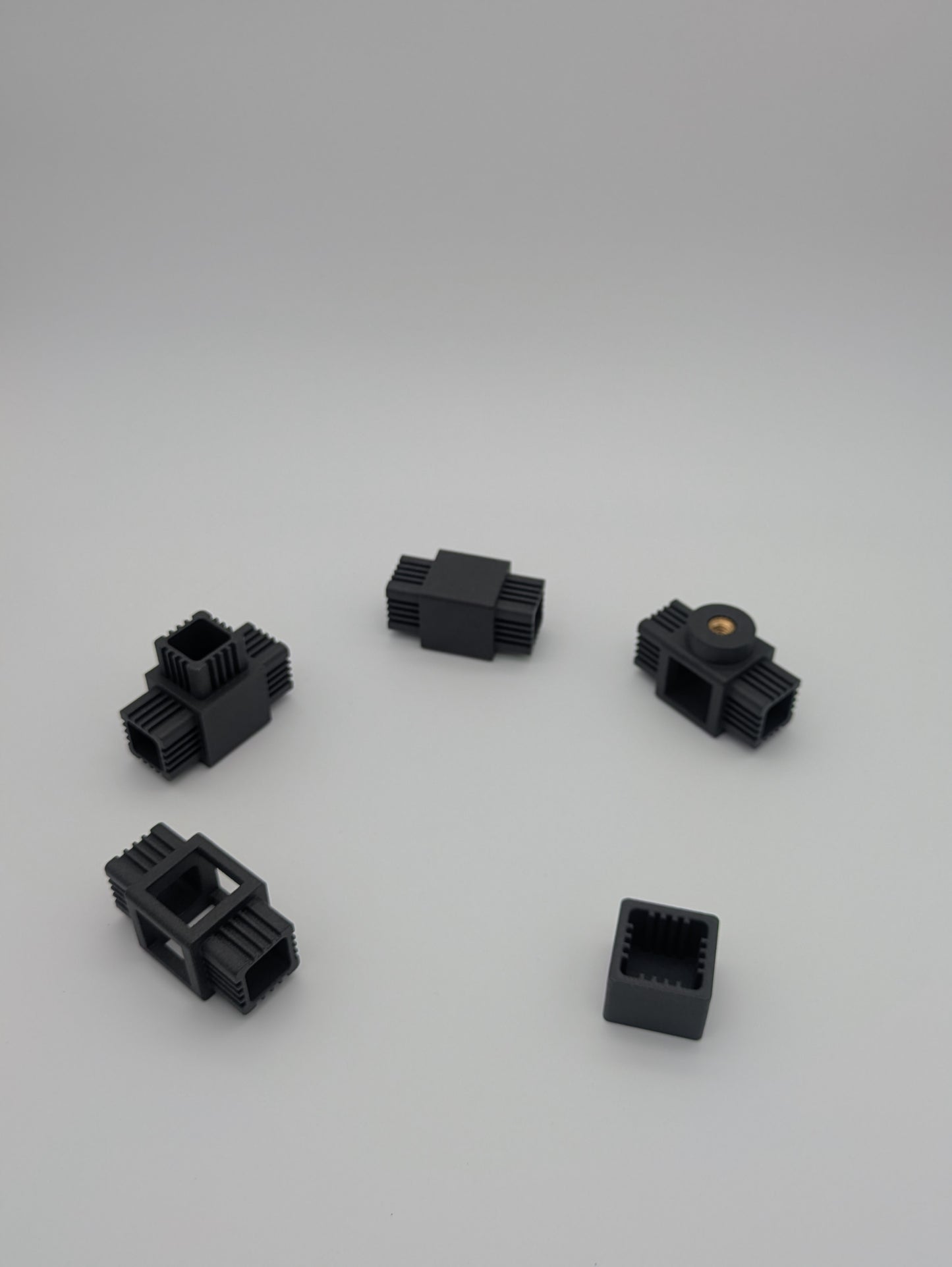 Pinball Streaming Frame